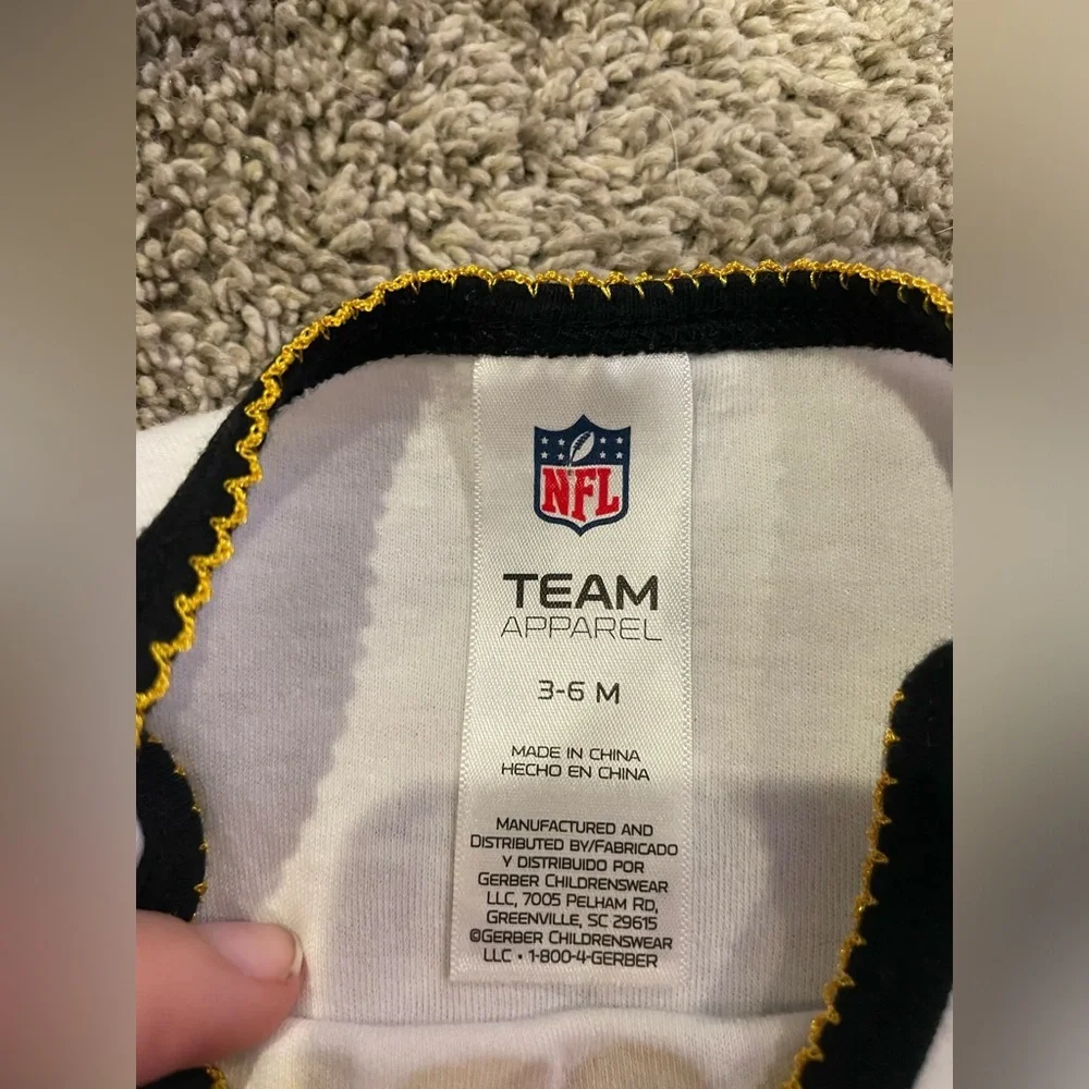 NWOT NFL Steelers Football Baby Girl Long Sleeved Onesie